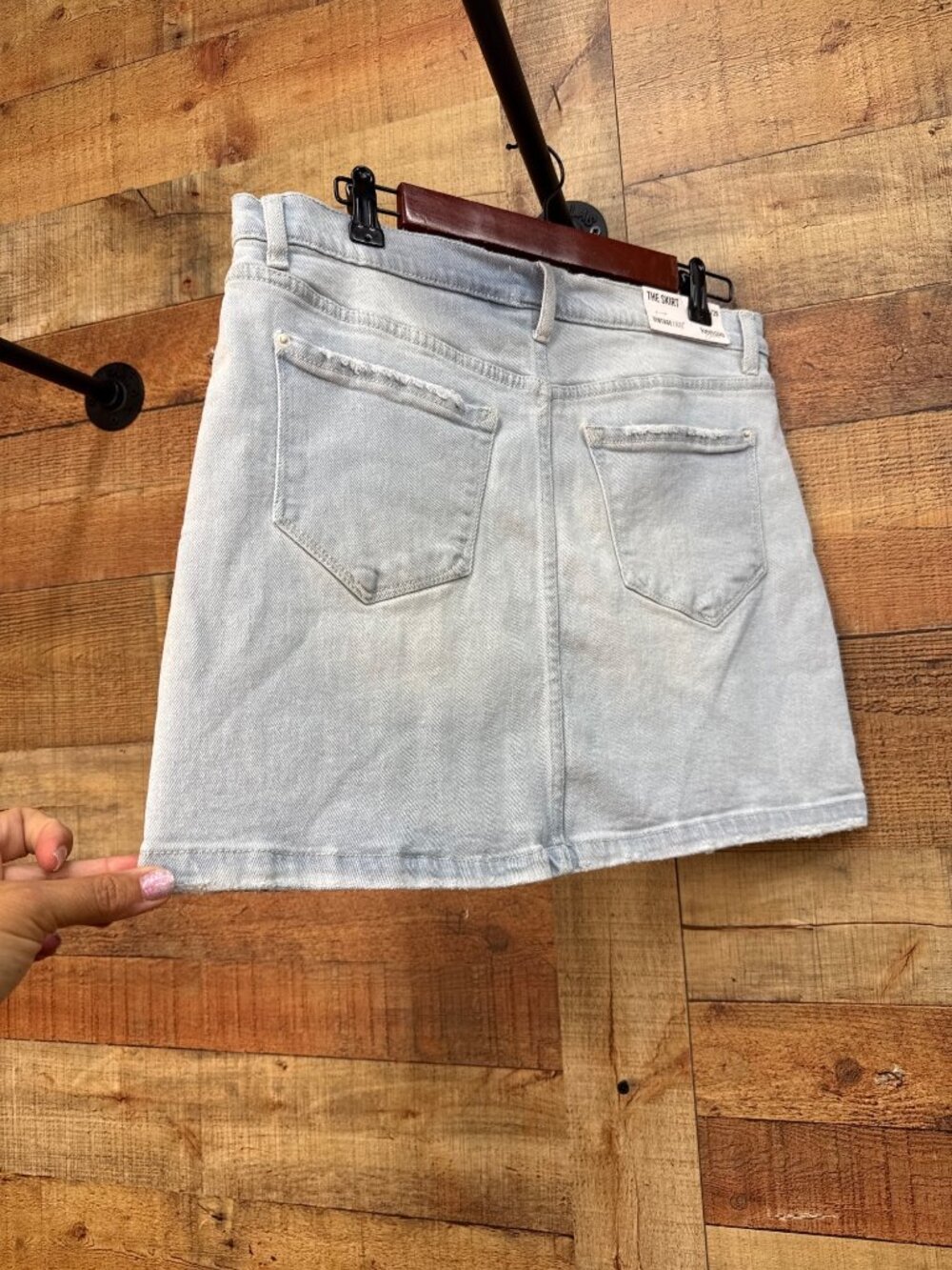 Kensie Vintage Luxe Light Wash Denim Mini Skirt Size 8/29 NWT - Picture 3 of 6